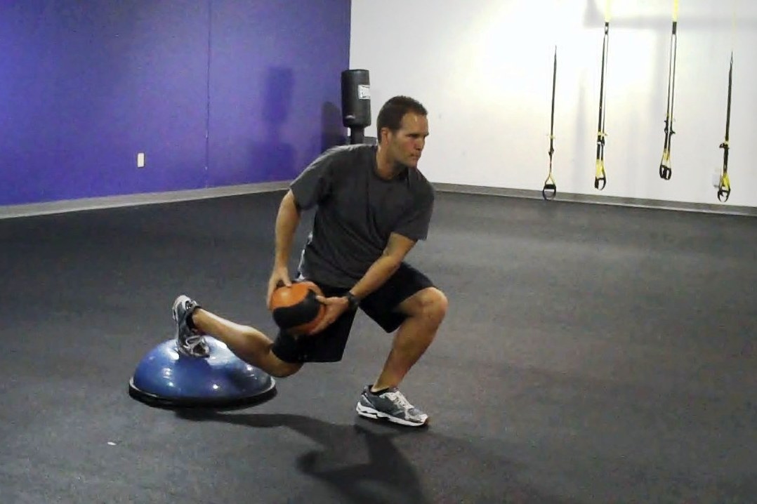 BOSU Trainer